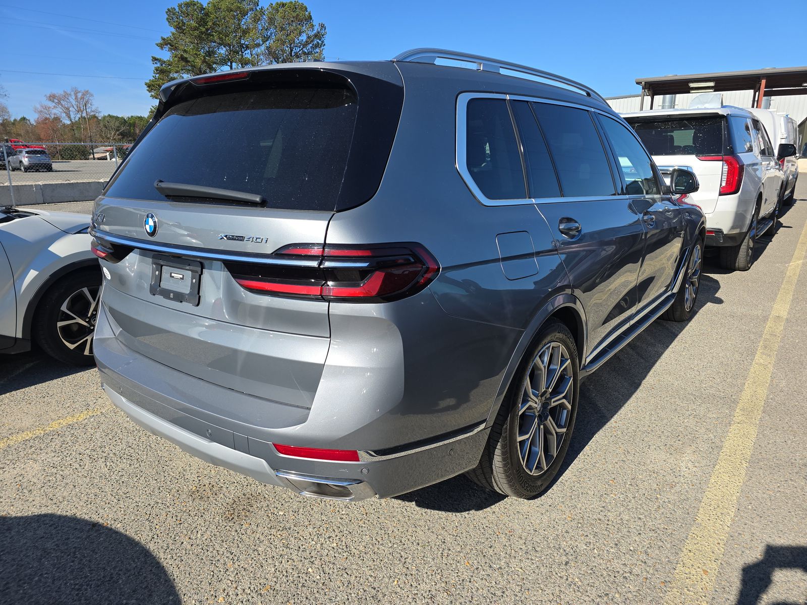 2023 BMW X7 xDrive40i AWD