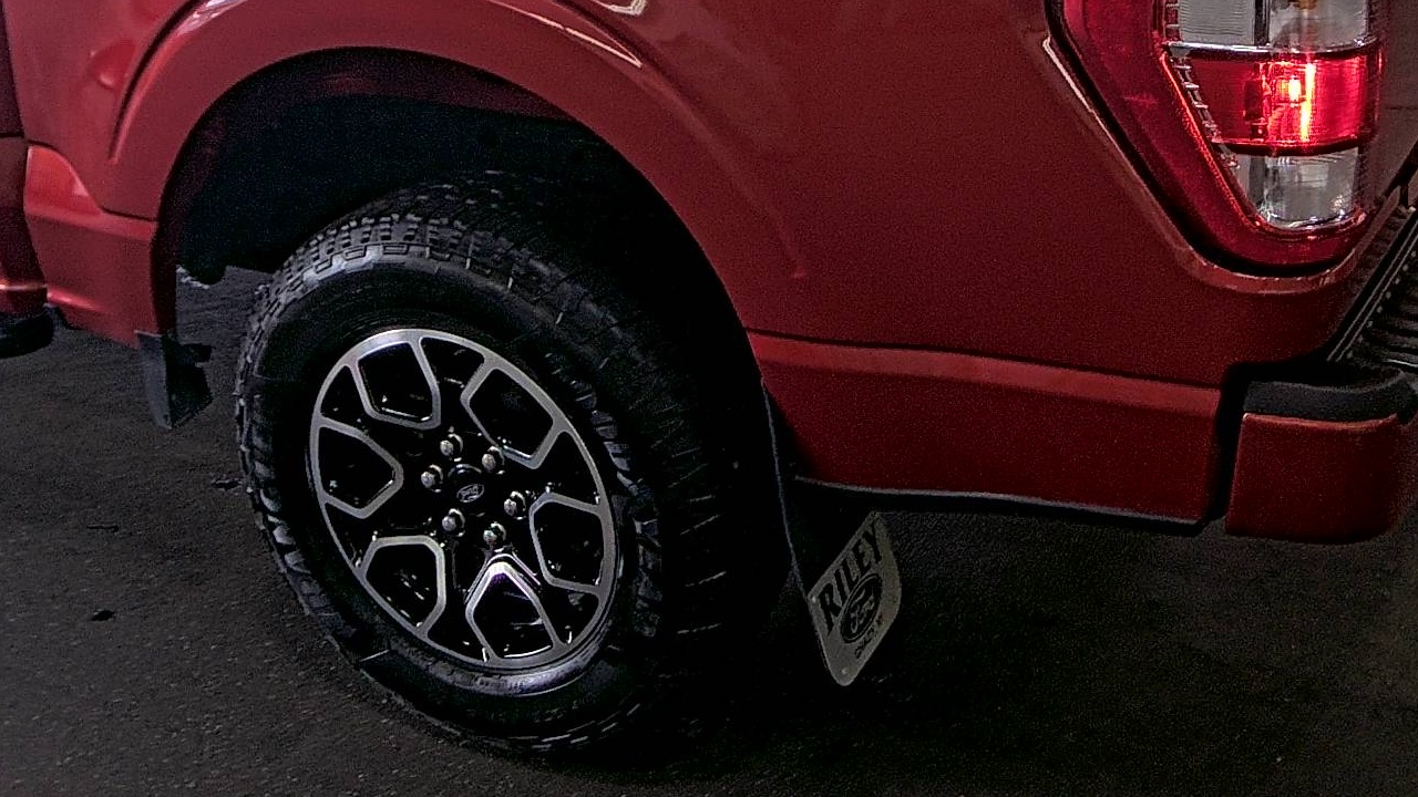 2023 Ford F-150 XL AWD