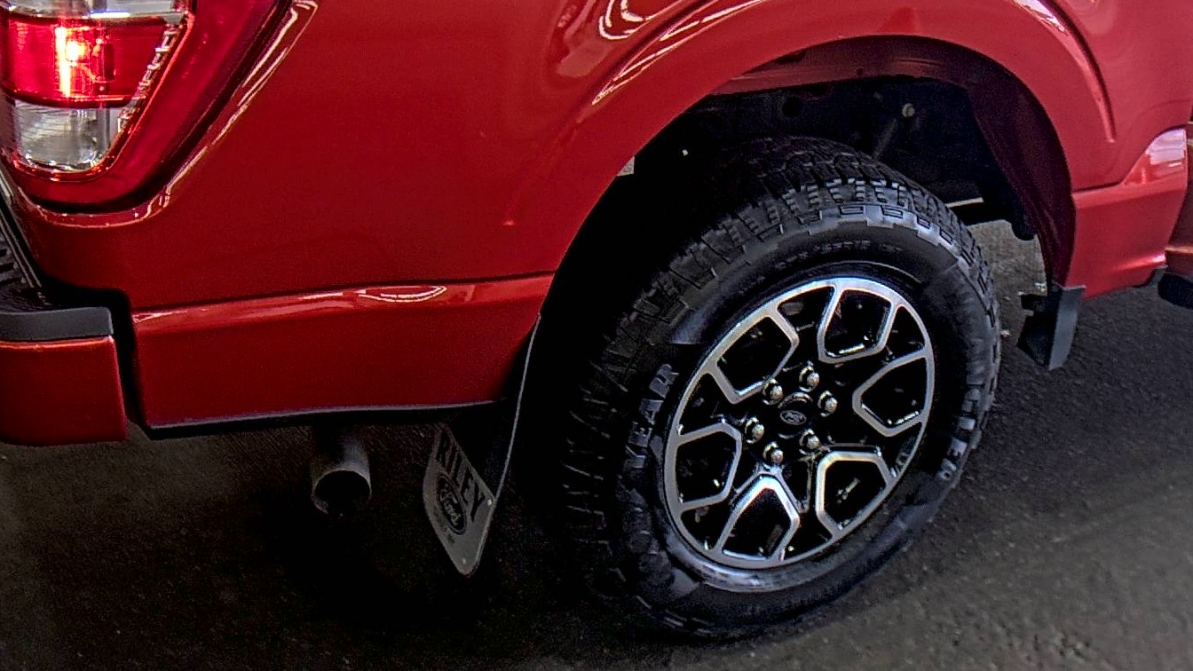 2023 Ford F-150 XL AWD