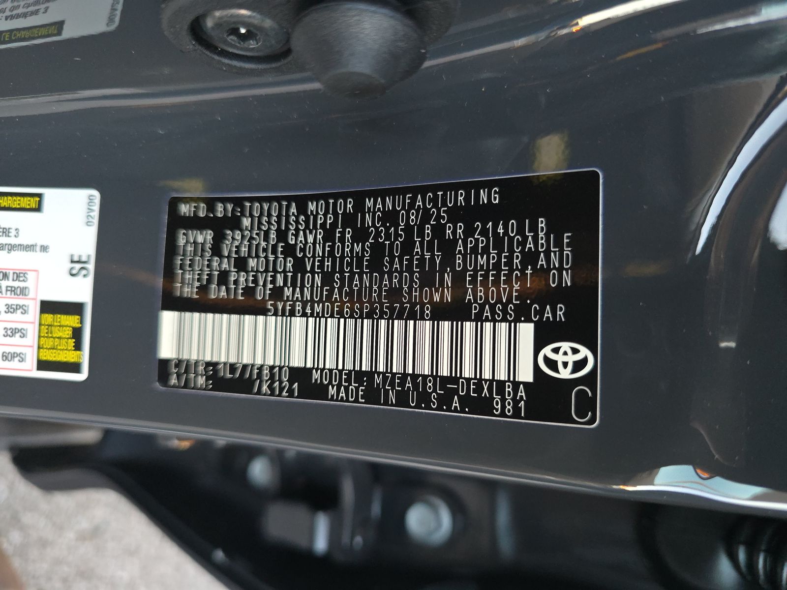 2025 Toyota Corolla LE FWD