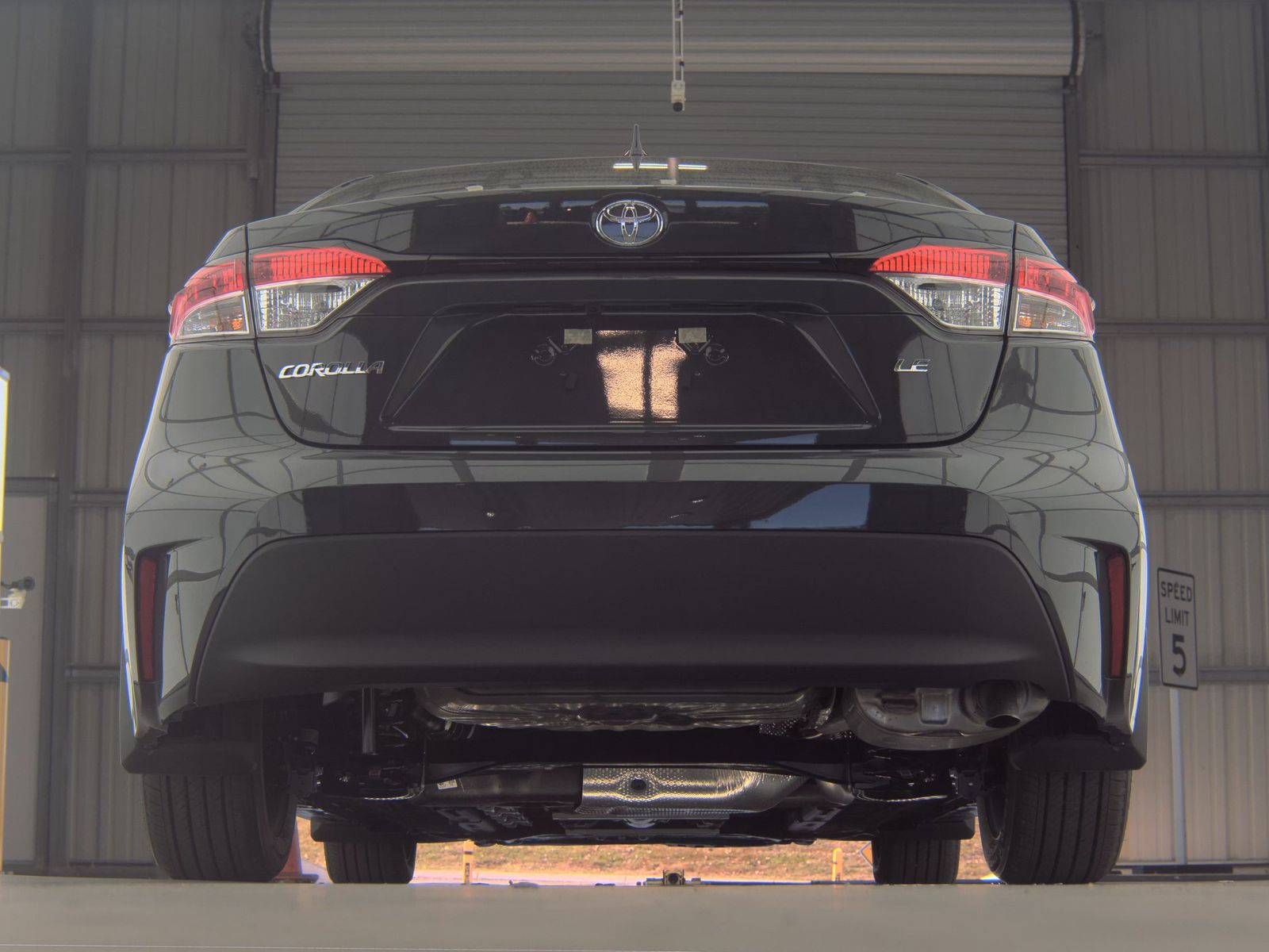 2025 Toyota Corolla LE FWD