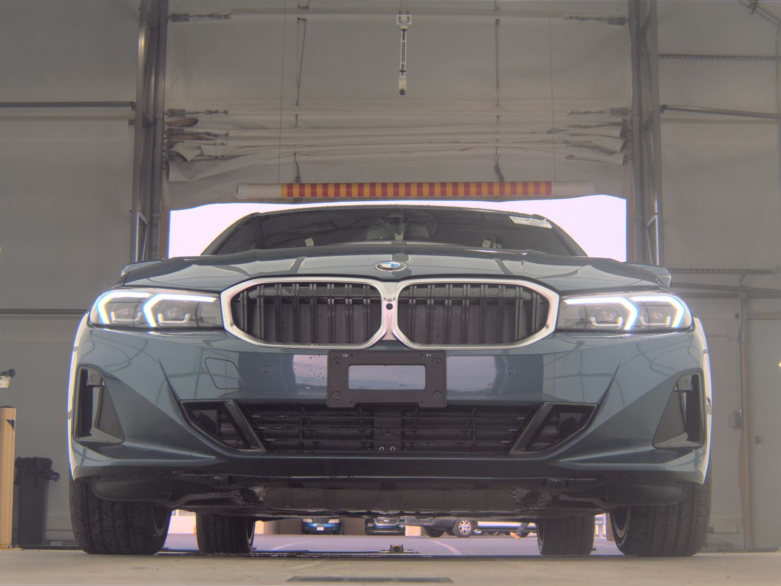 2025 BMW 3 Series 330i xDrive AWD