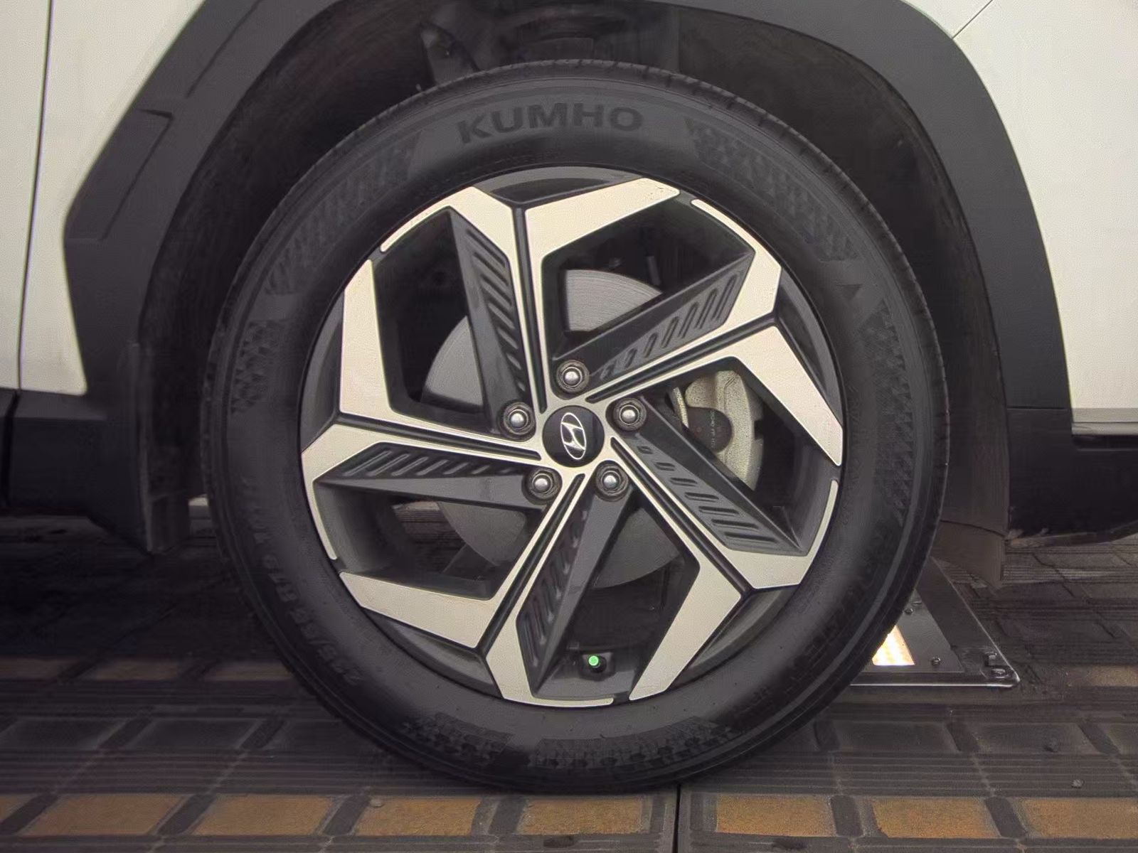 2023 Hyundai Tucson SEL FWD