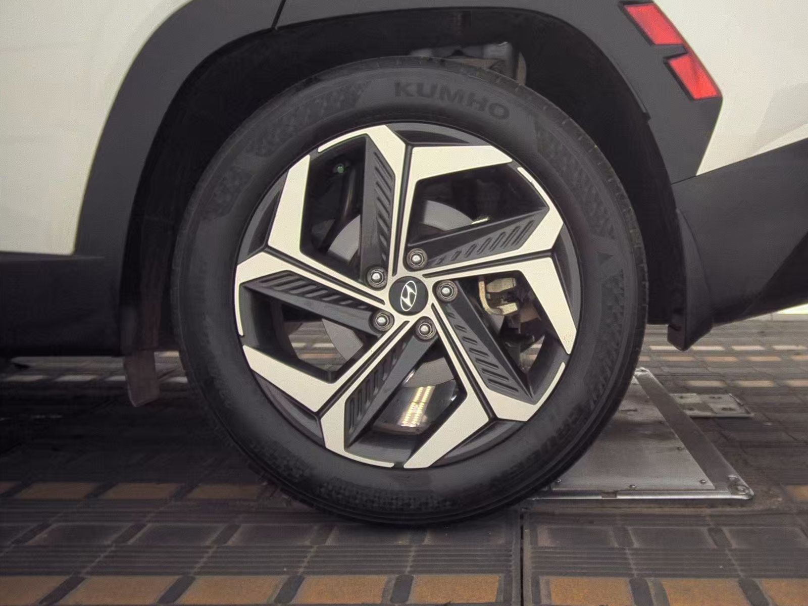 2023 Hyundai Tucson SEL FWD