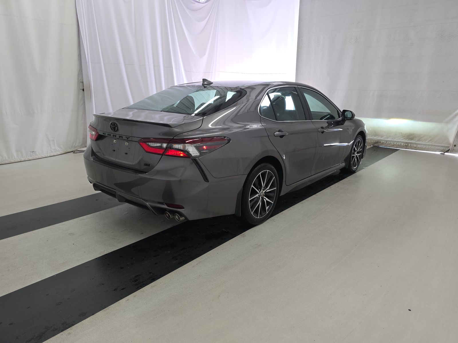 2024 Toyota Camry SE FWD