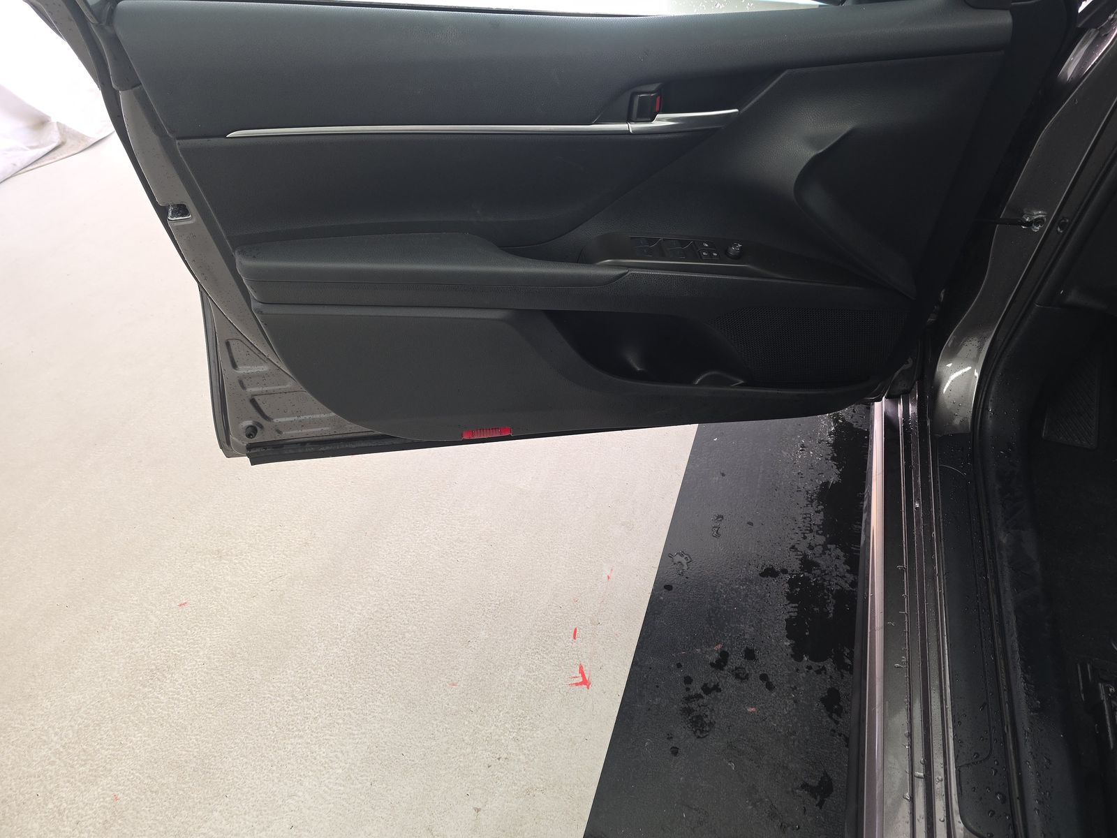 2024 Toyota Camry SE FWD