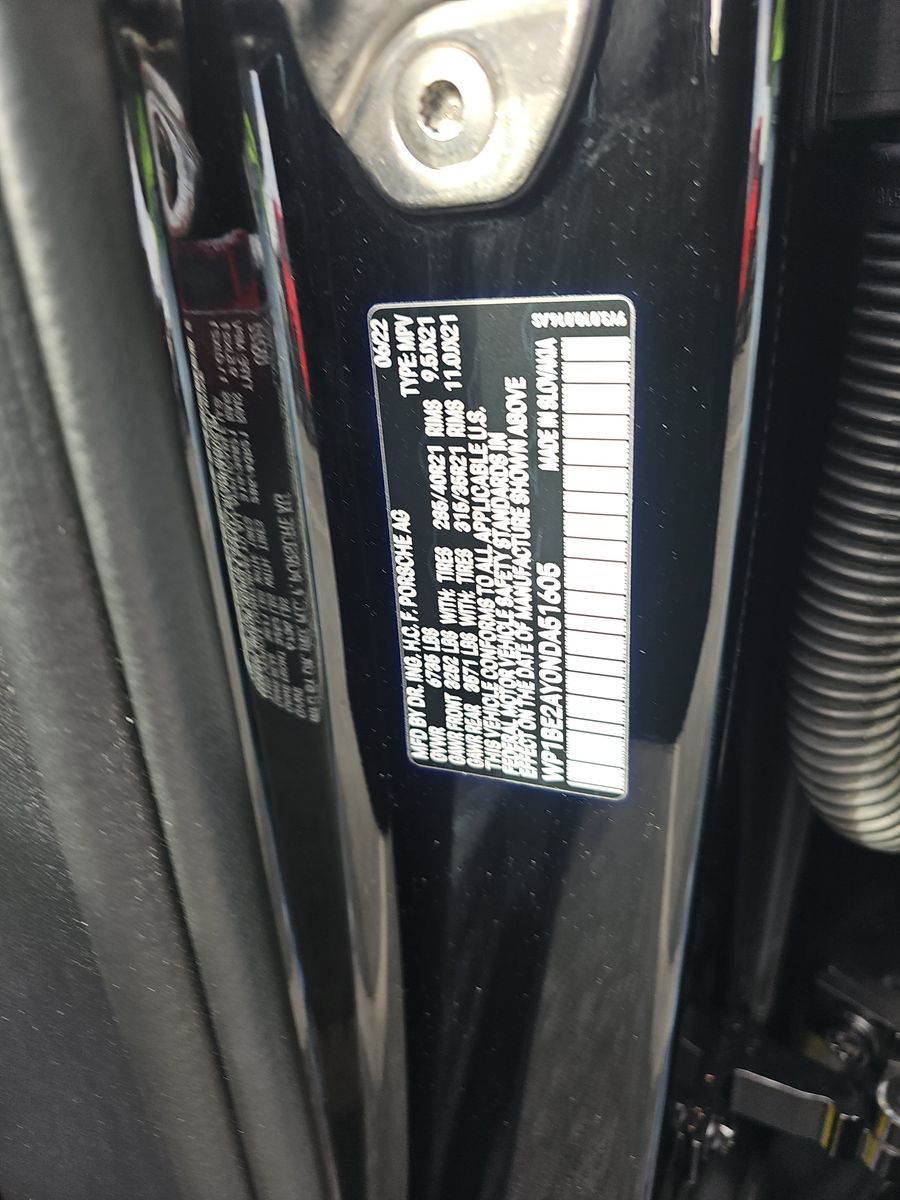 2022 Porsche Cayenne E-Hybrid Platinum Edition AWD