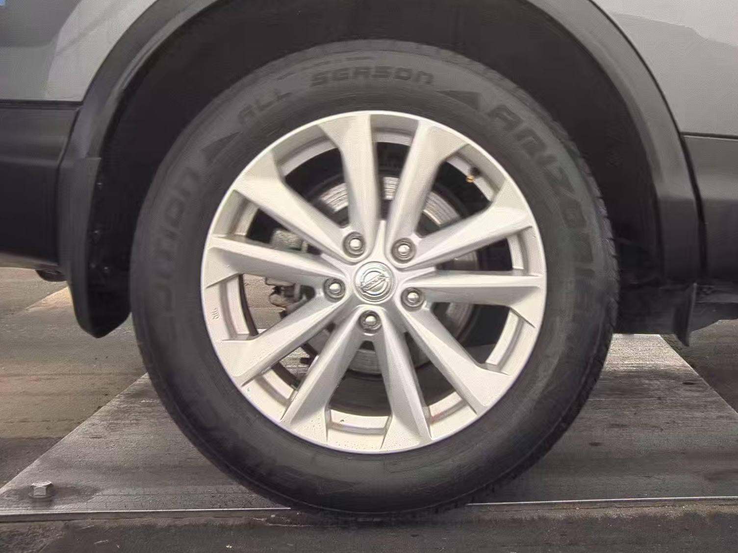 2018 Nissan Rogue Sport SV FWD