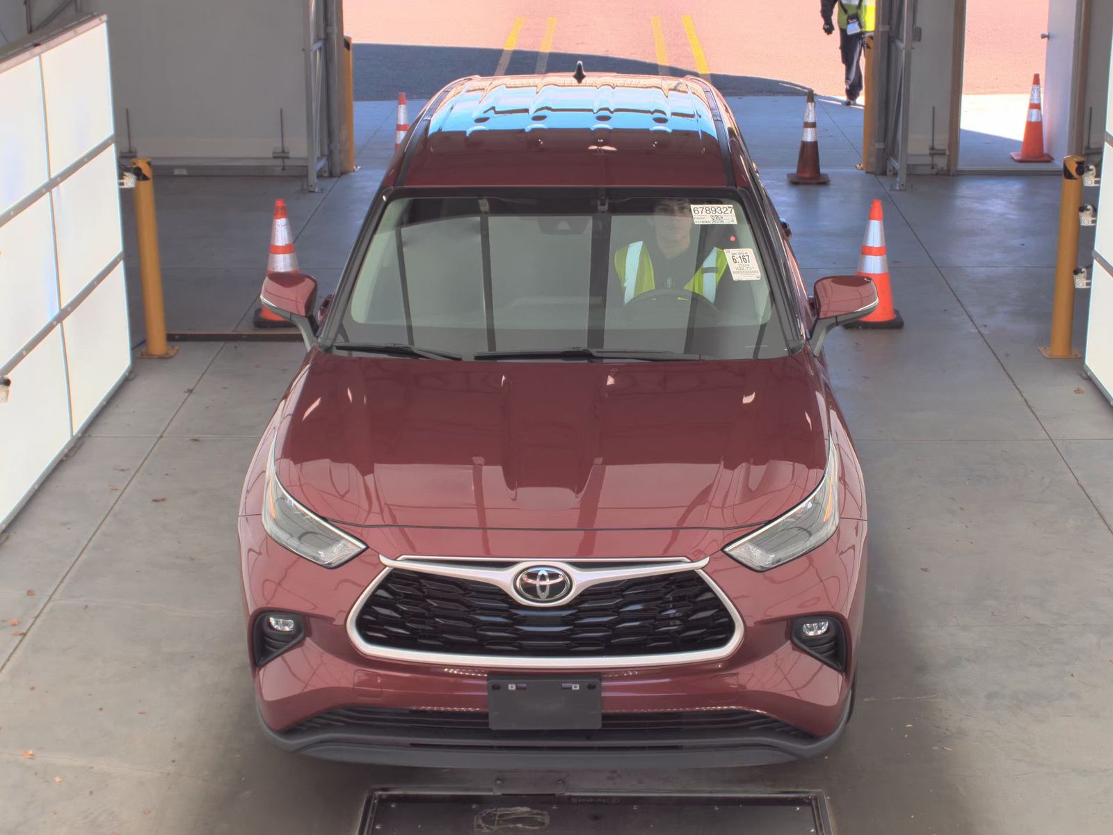 2024 Toyota Highlander LE AWD