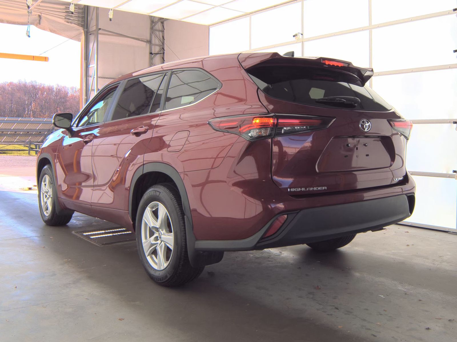 2024 Toyota Highlander LE AWD