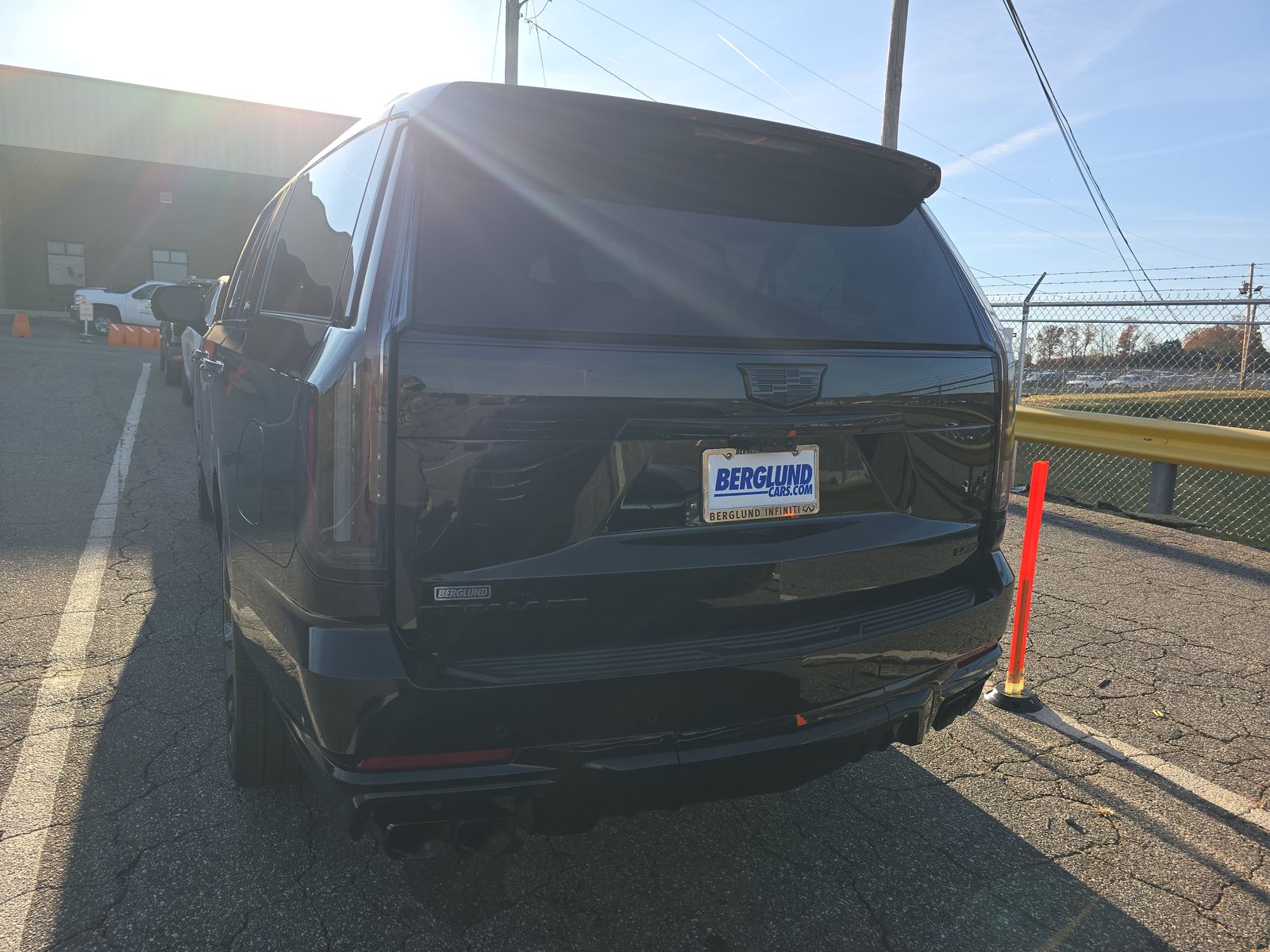 2025 Cadillac Escalade ESV V-Series AWD