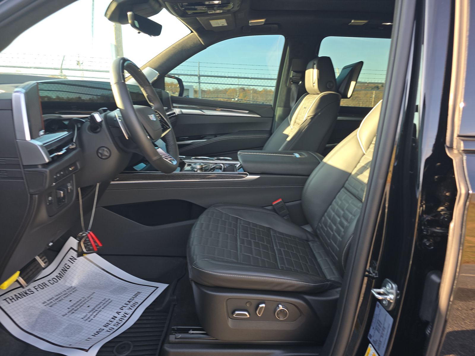 2025 Cadillac Escalade ESV V-Series AWD