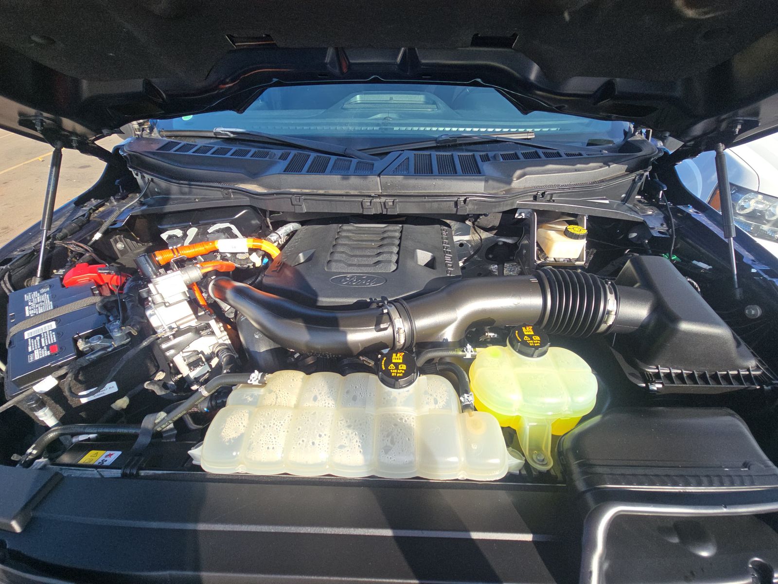 2022 Ford F-150 Hybrid XLT AWD