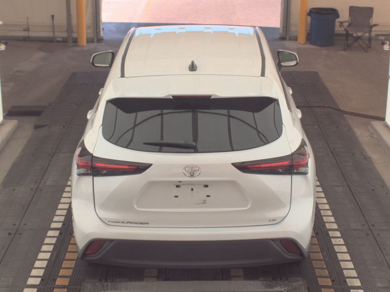 2024 Toyota Highlander LE FWD