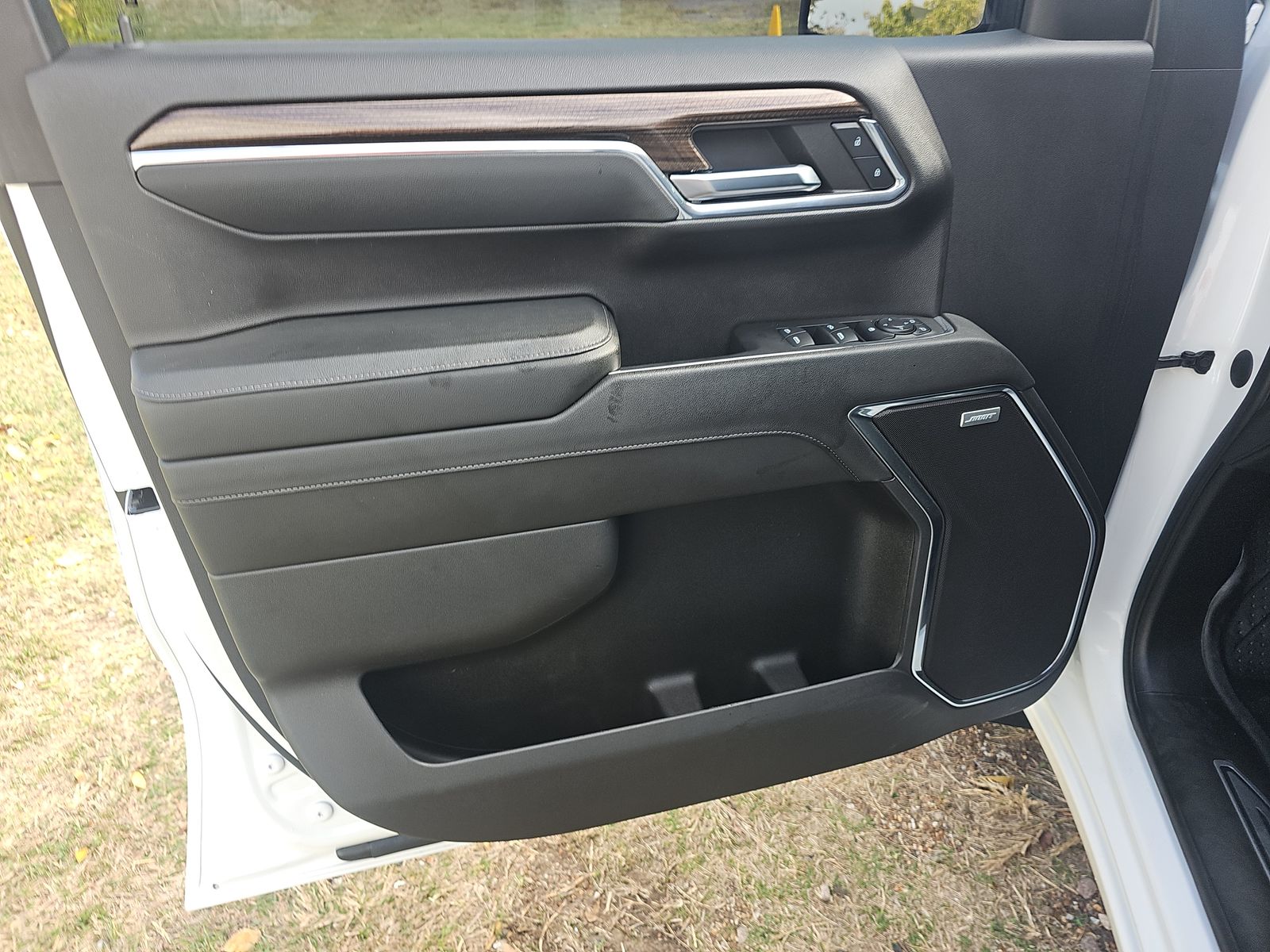 2024 Chevrolet Silverado 1500 RST AWD