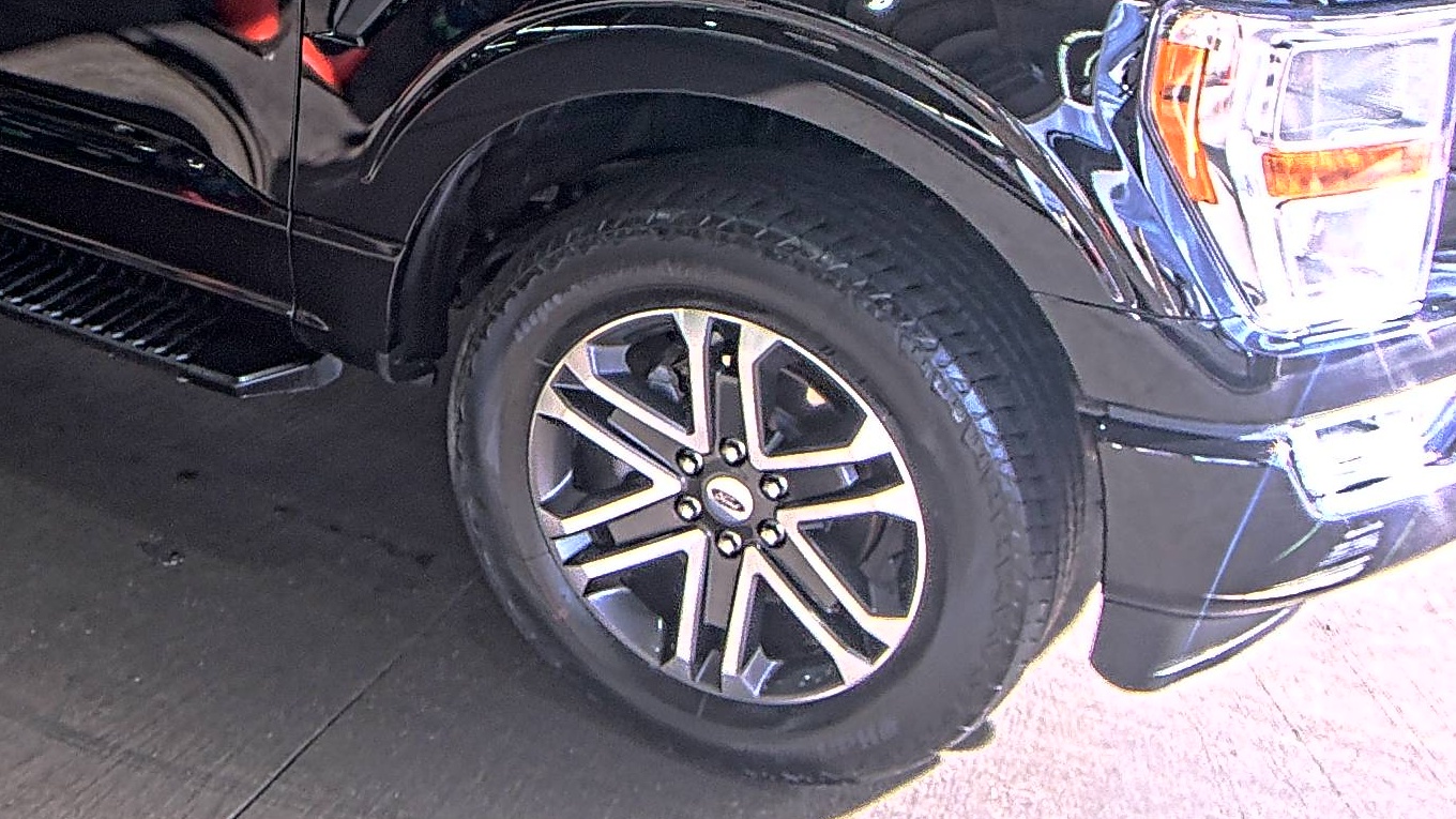 2022 Ford F-150 XL AWD