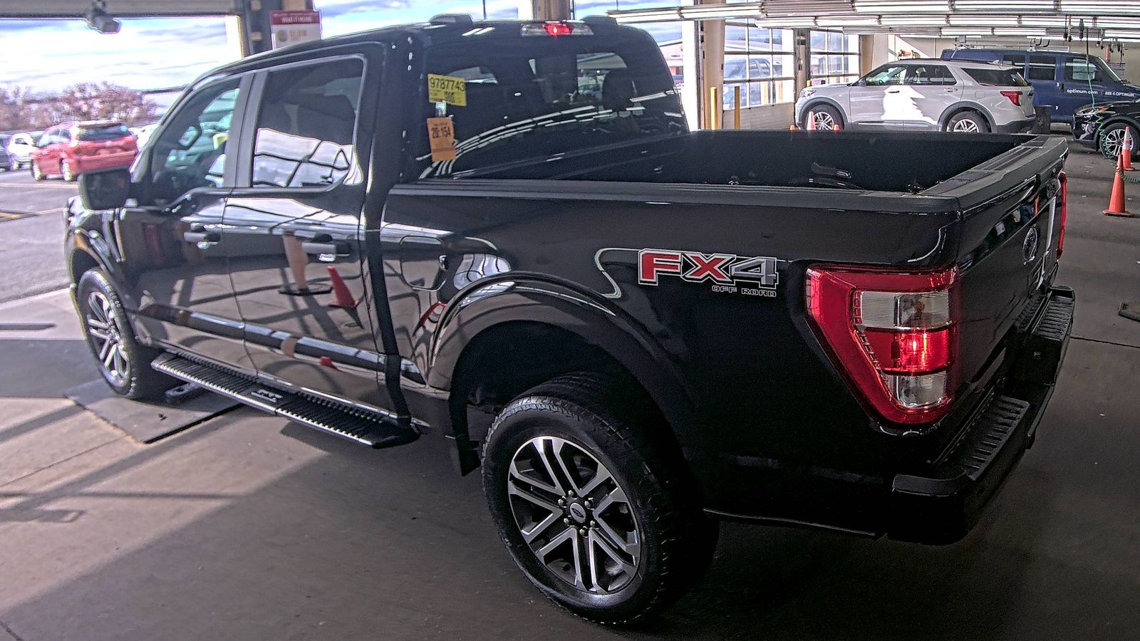 2022 Ford F-150 XL AWD