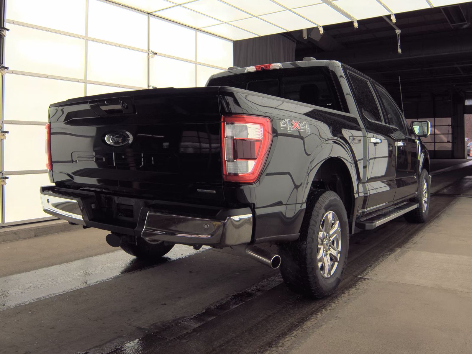 2022 Ford F-150 Lariat AWD