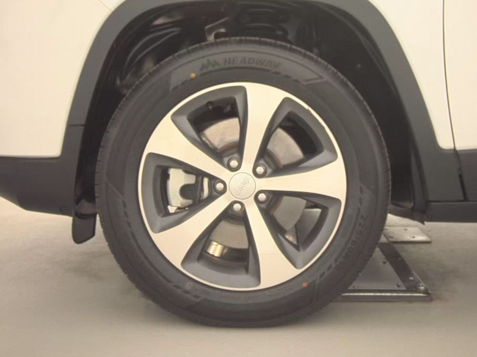 2022 Jeep Cherokee Limited AWD