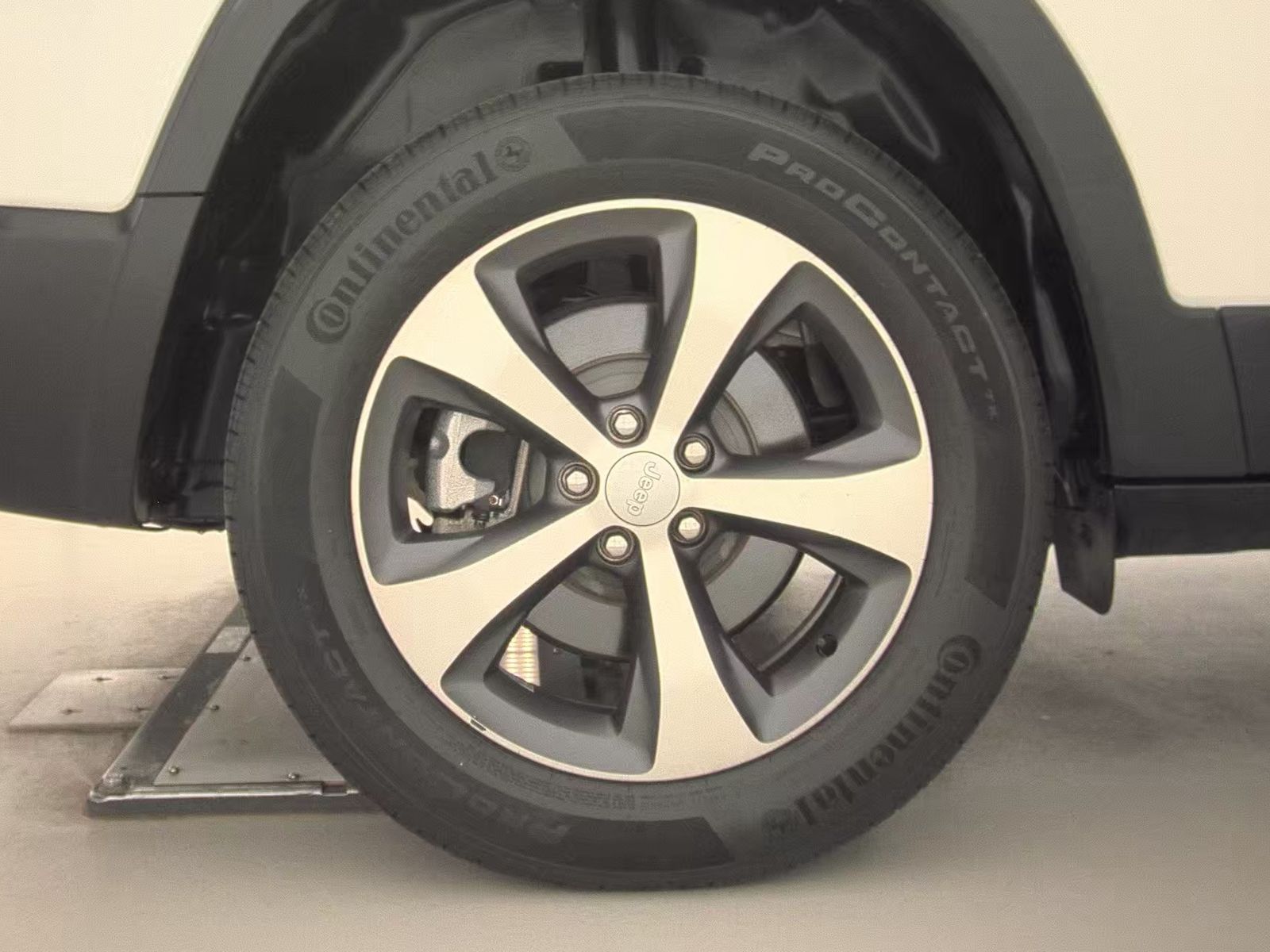 2022 Jeep Cherokee Limited AWD