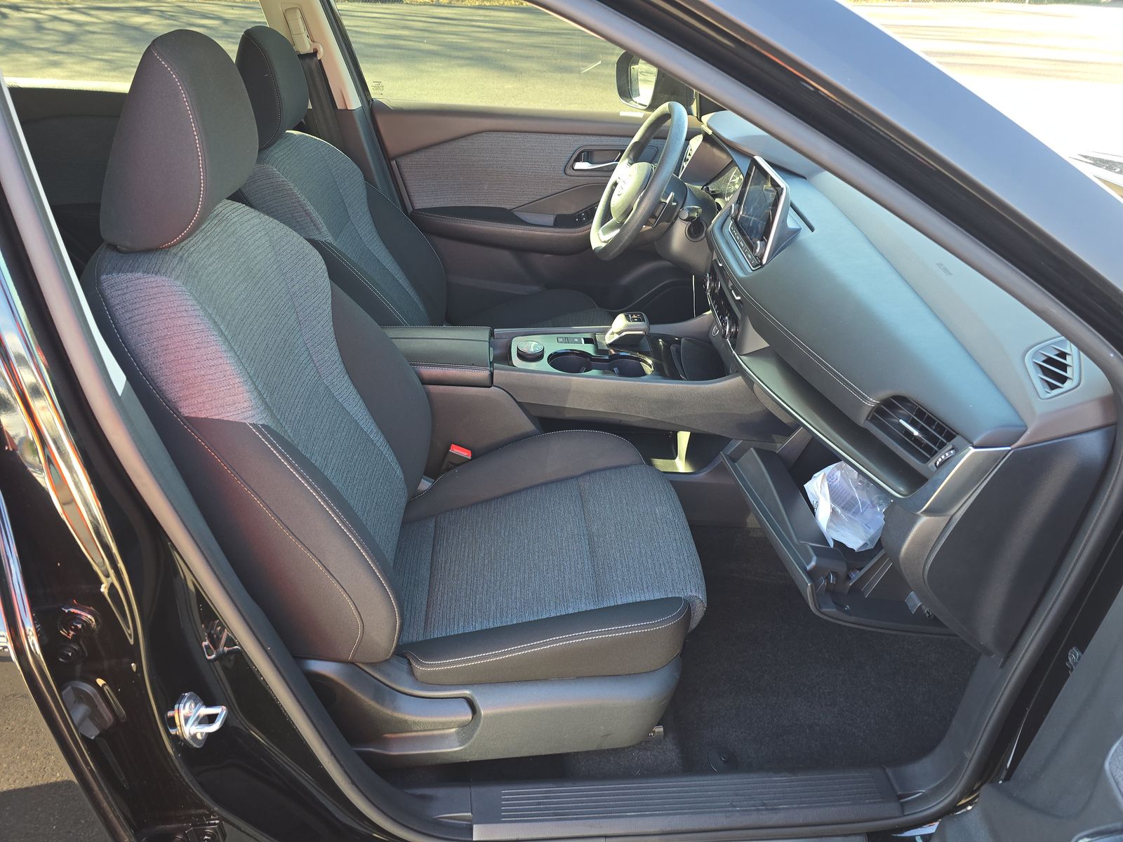 2023 Nissan Rogue SV AWD