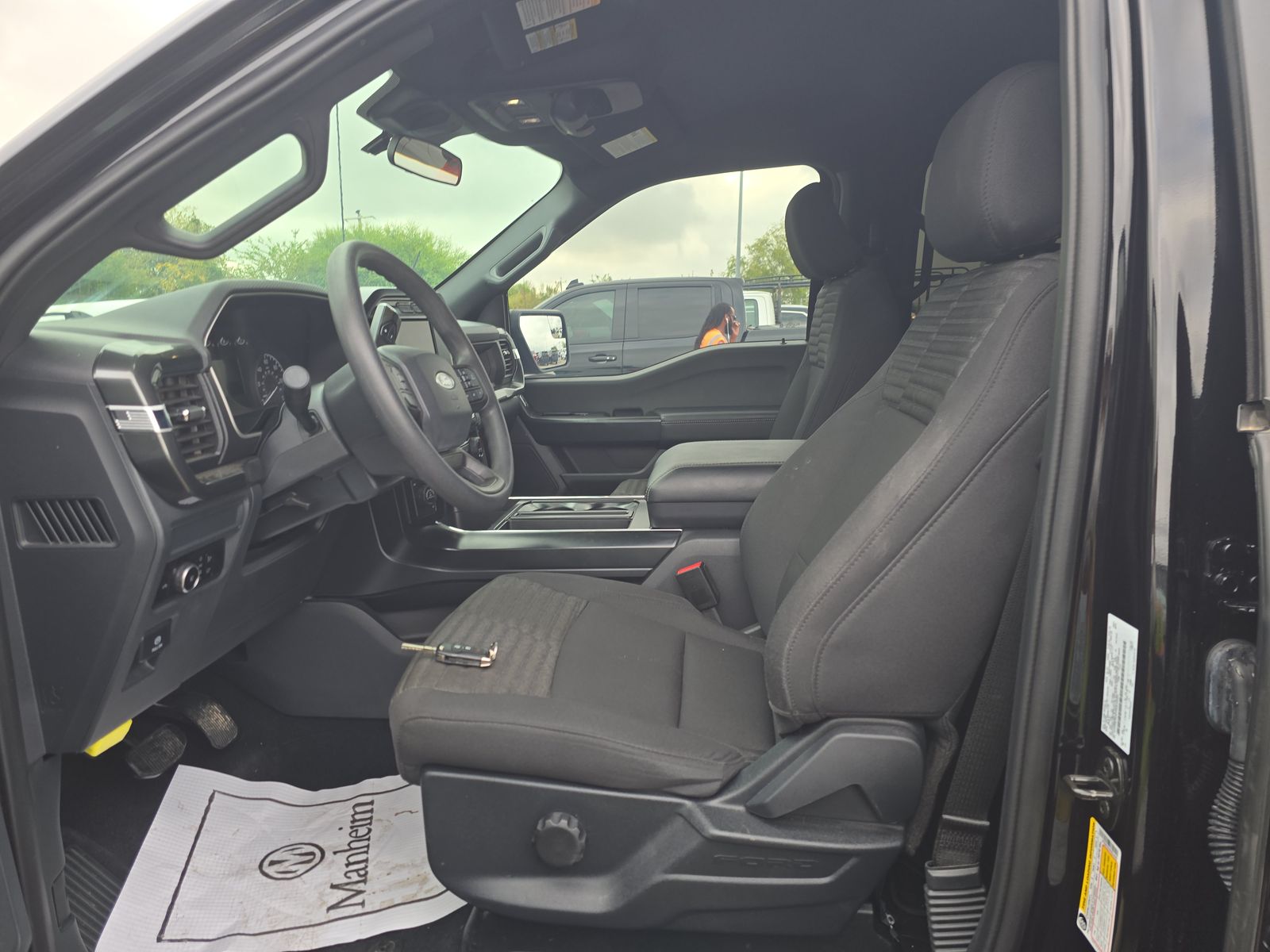 2023 Ford F-150 XL AWD