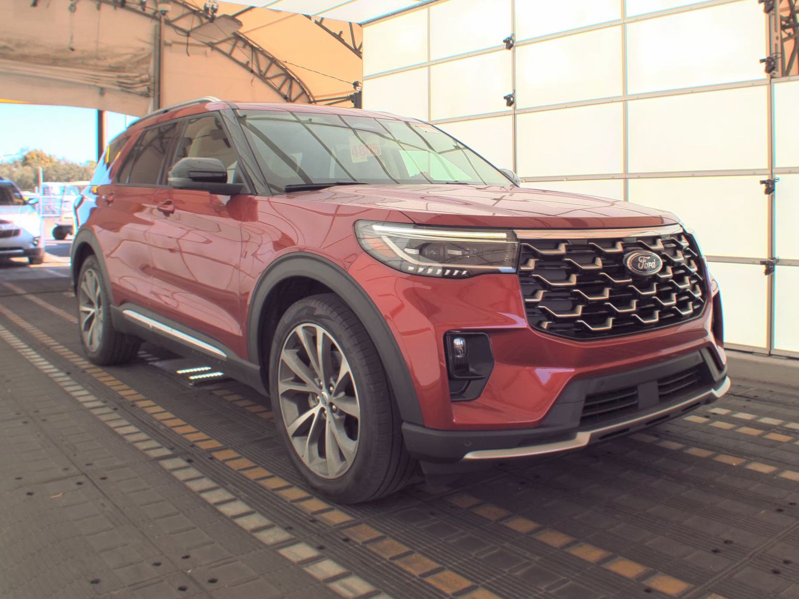 2025 Ford Explorer Platinum RWD