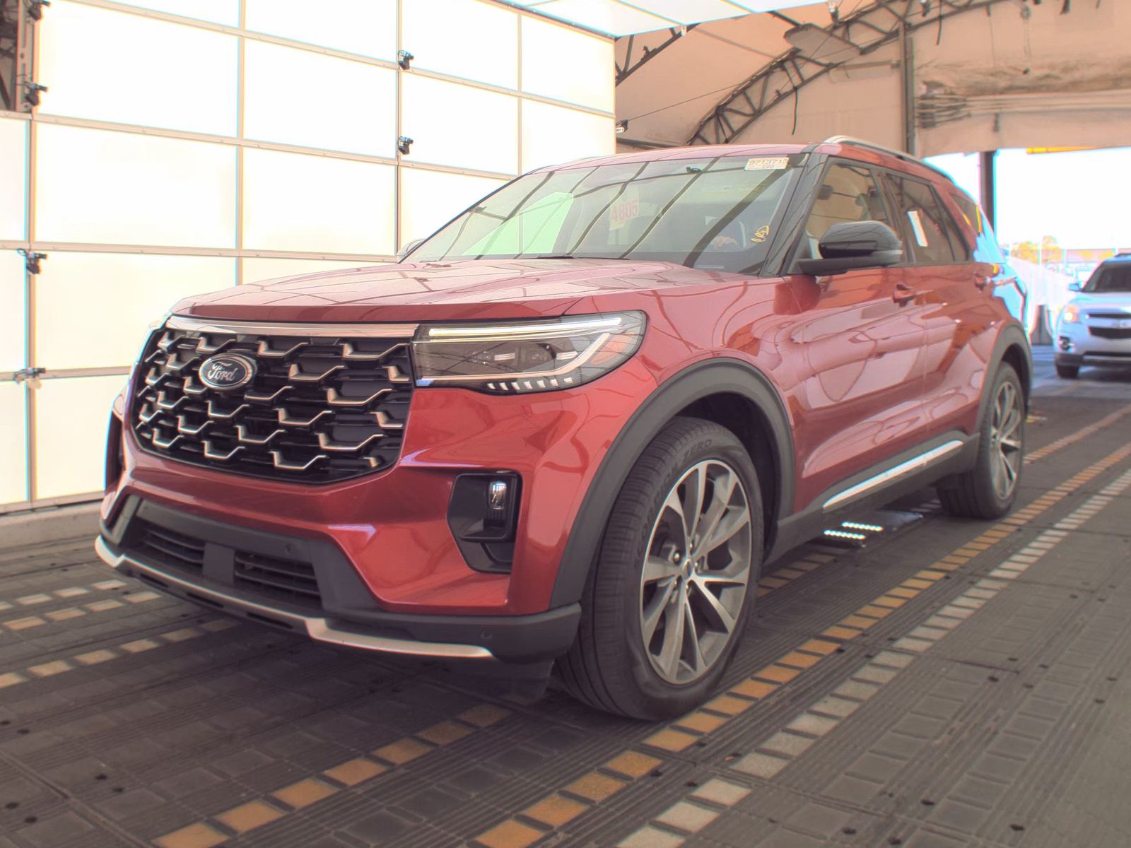 2025 Ford Explorer Platinum RWD