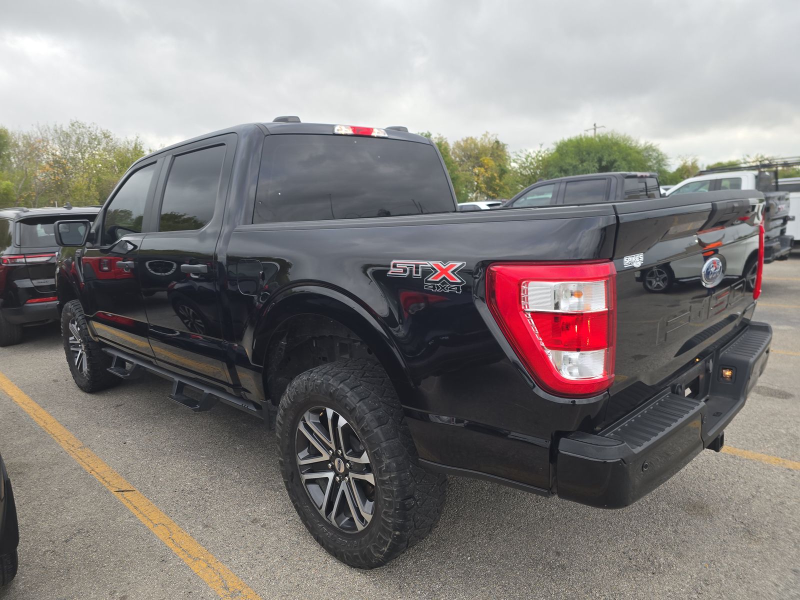 2023 Ford F-150 XL AWD