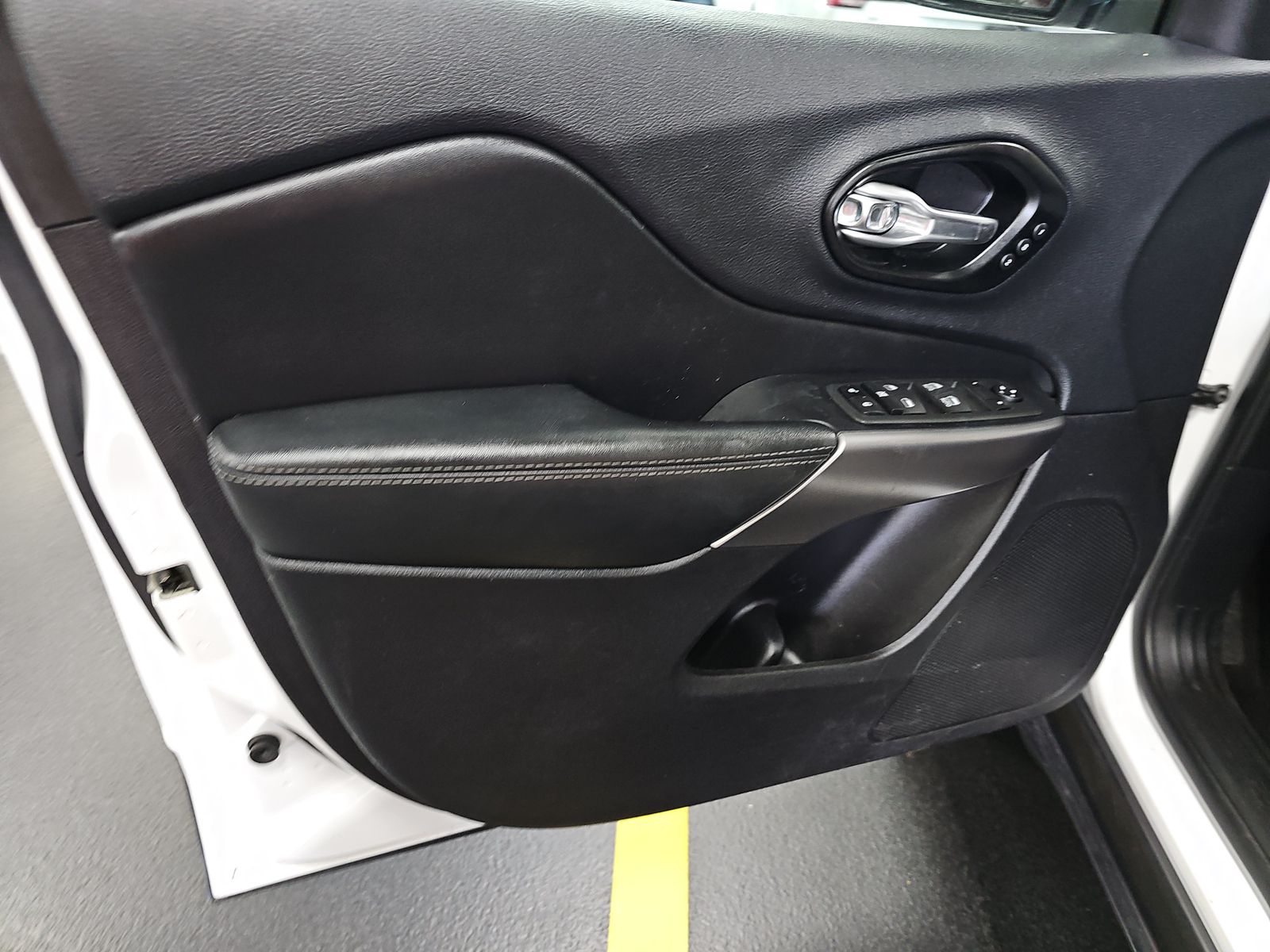 2022 Jeep Cherokee Limited AWD