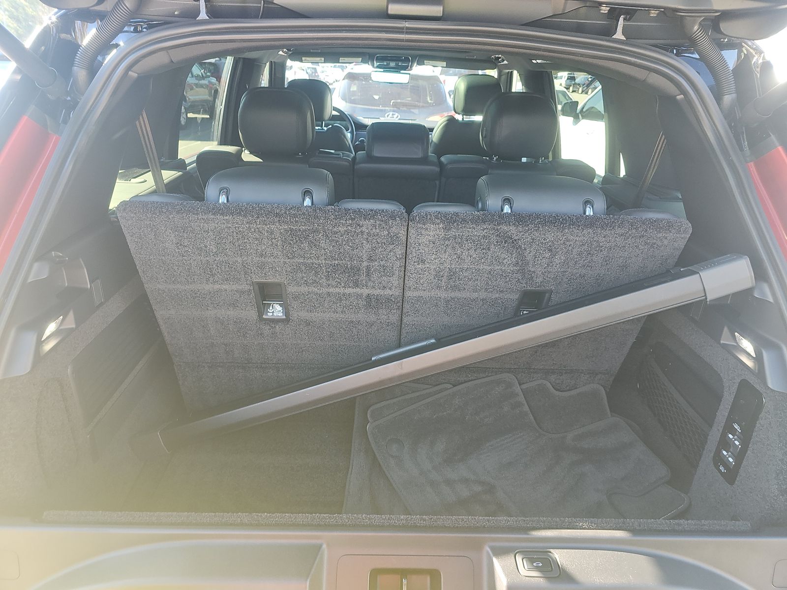 2023 Land Rover Range Rover SE LWB AWD