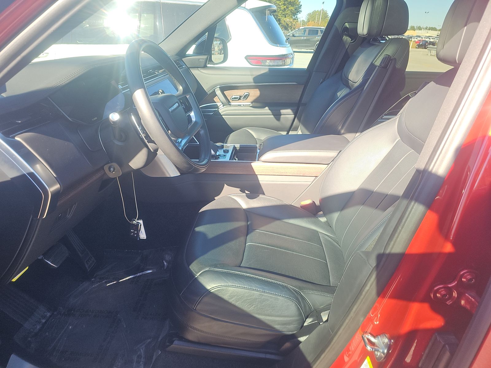 2023 Land Rover Range Rover SE LWB AWD