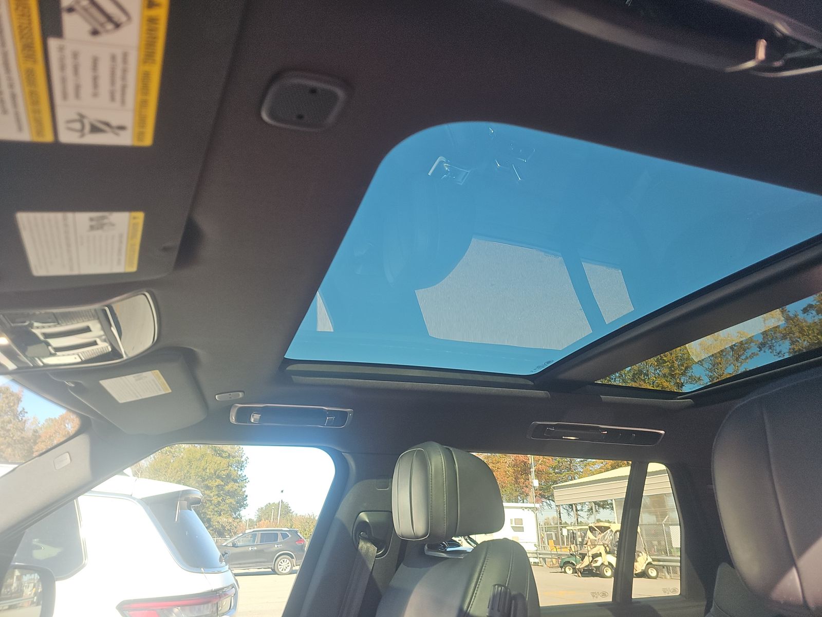 2023 Land Rover Range Rover SE LWB AWD