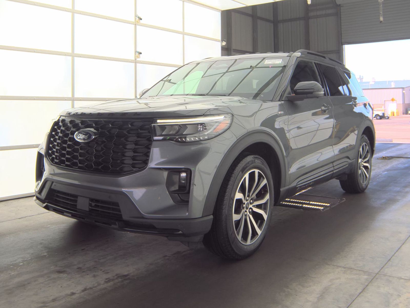 2025 Ford Explorer ST-Line AWD