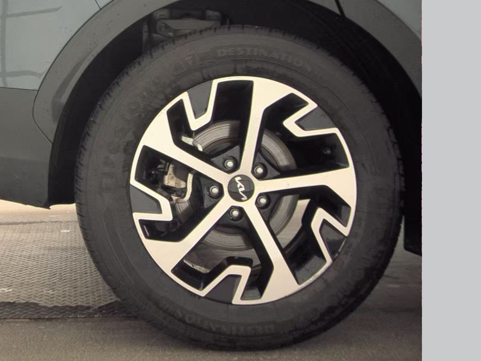 2023 Kia Sportage EX FWD