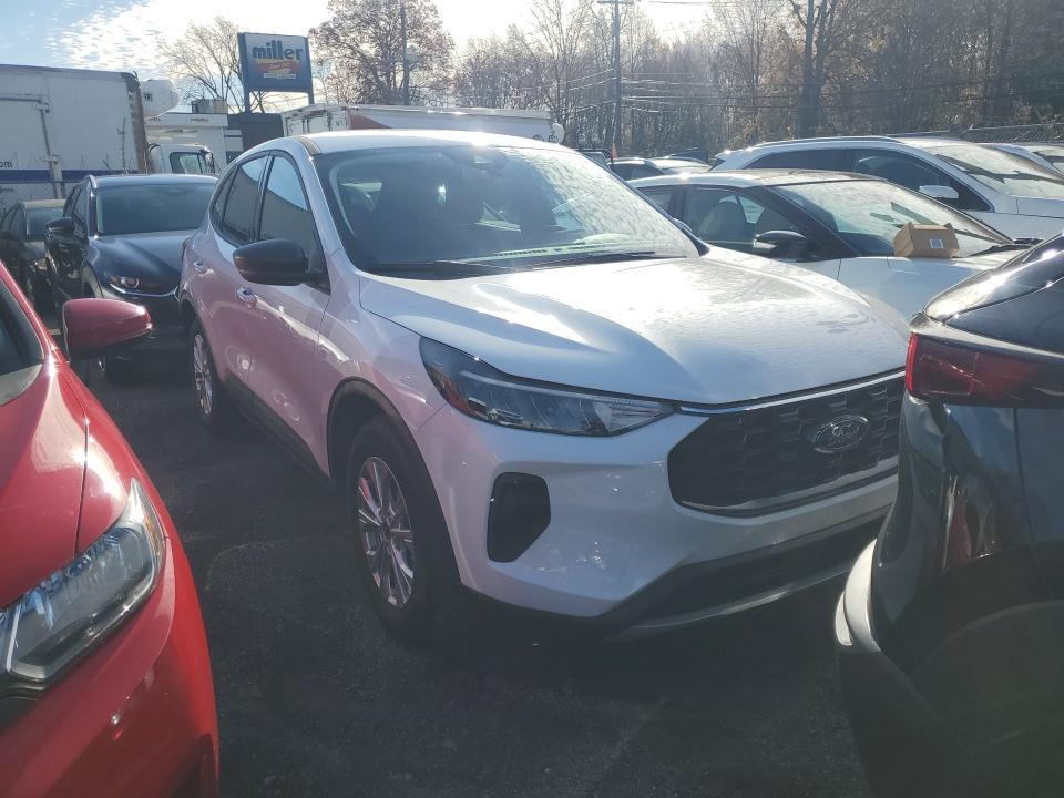 2025 Ford Escape Active FWD