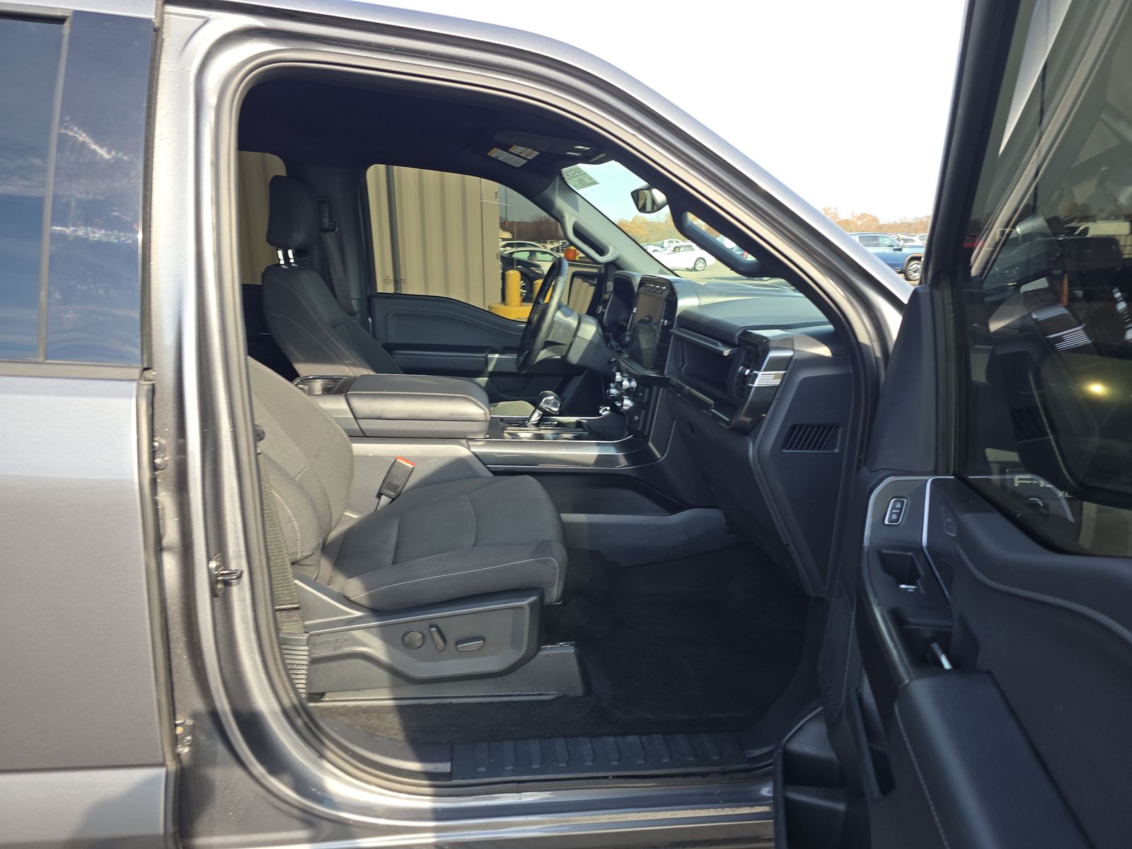 2023 Ford F-150 Hybrid XLT AWD