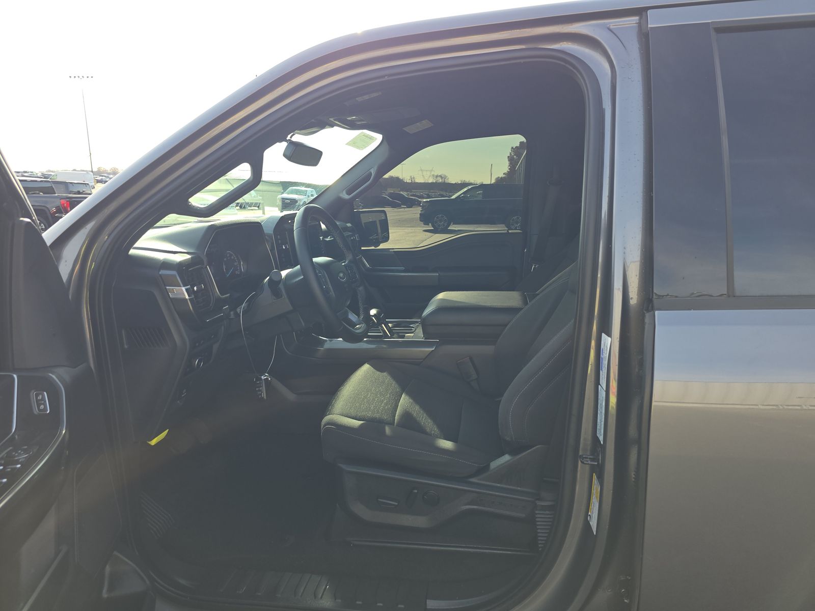 2023 Ford F-150 Hybrid XLT AWD