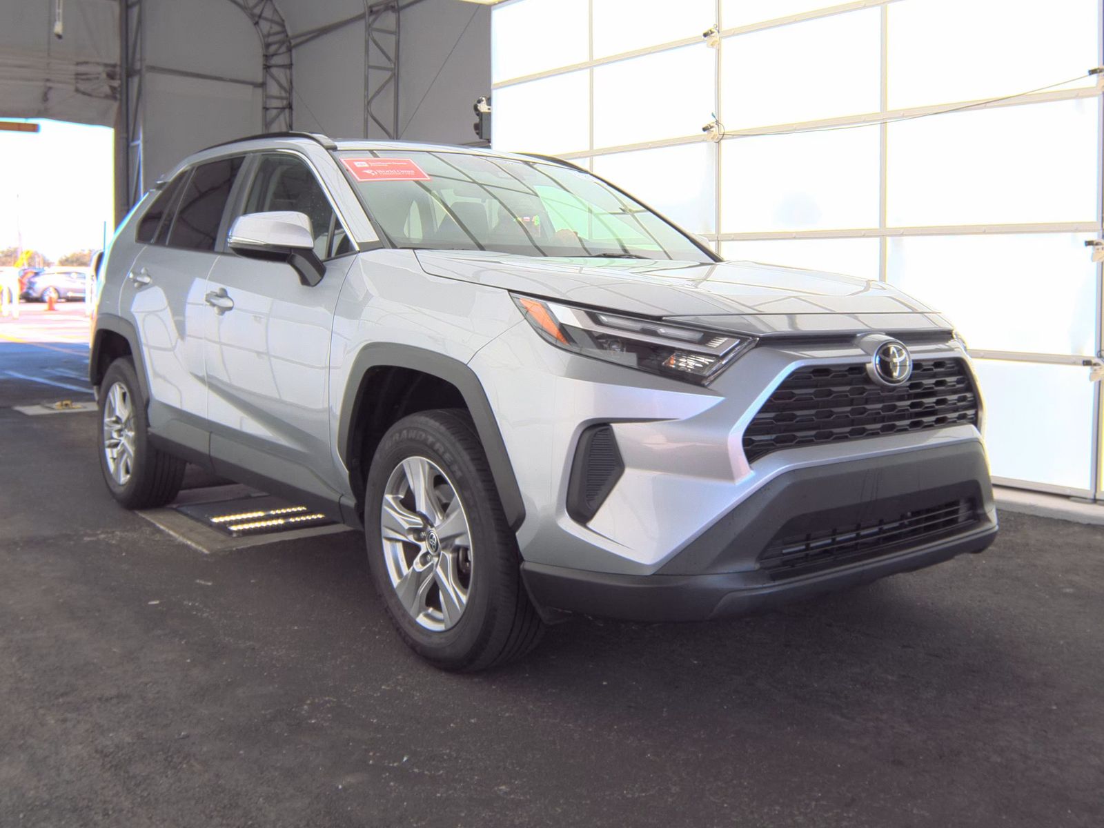 2022 Toyota RAV4 XLE FWD