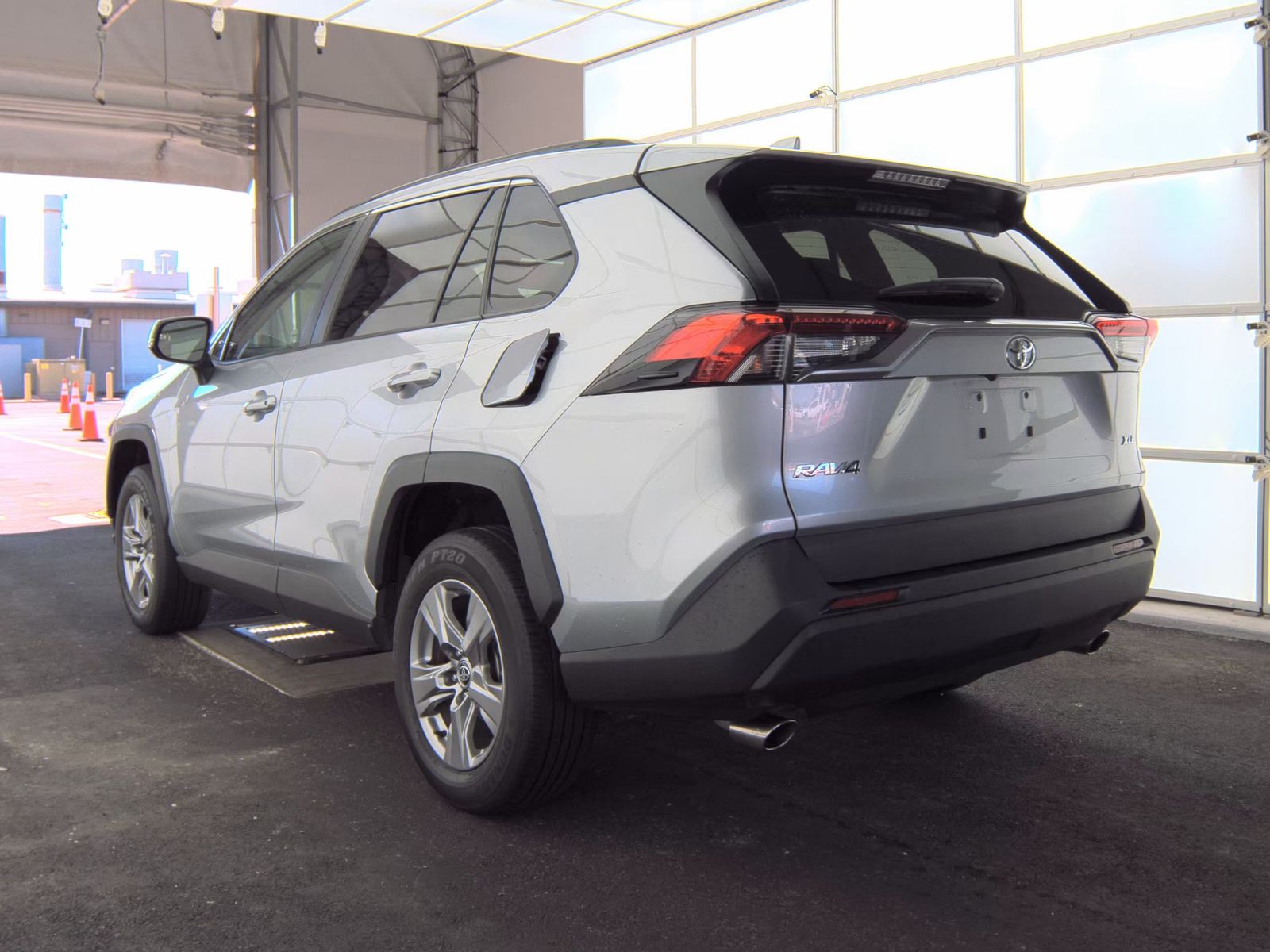 2022 Toyota RAV4 XLE FWD