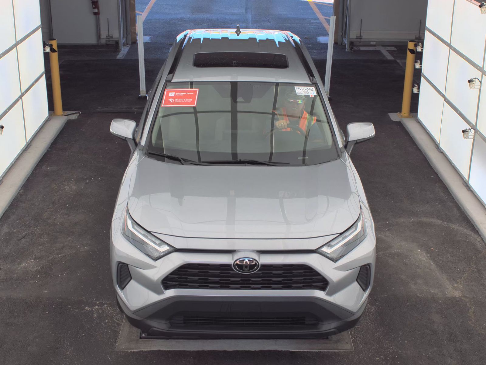 2022 Toyota RAV4 XLE FWD