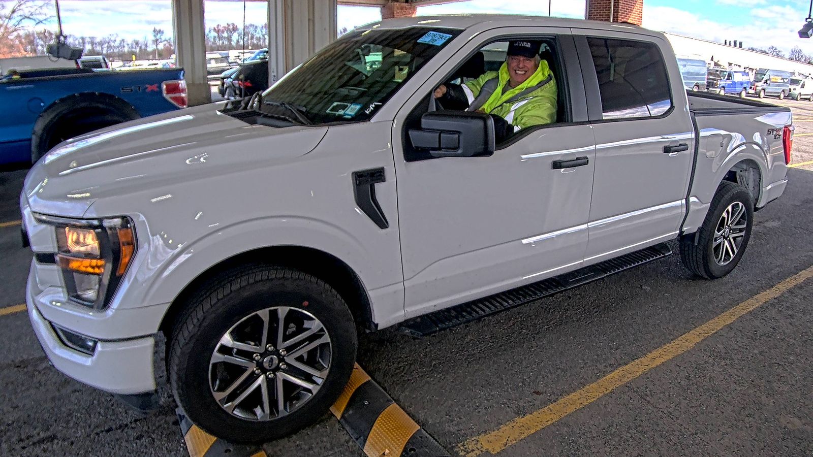 2023 Ford F-150 XL AWD