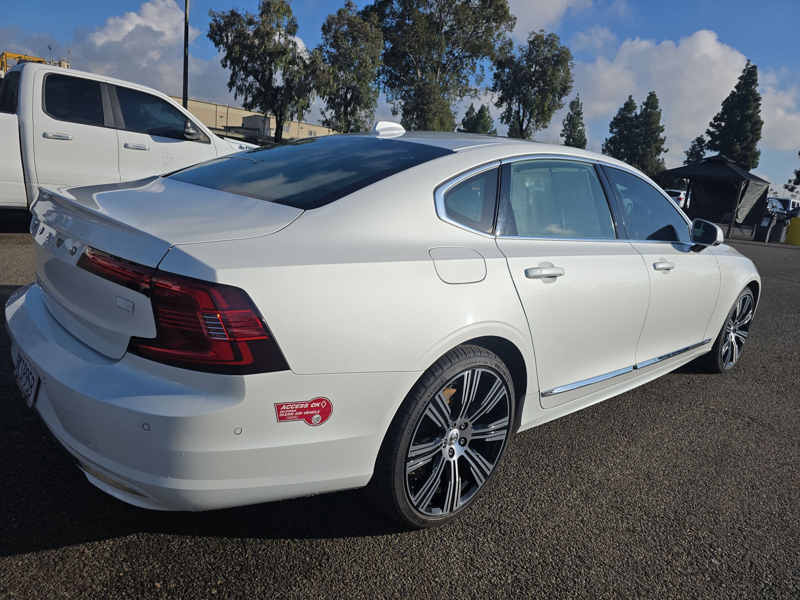 2024 Volvo S90 Recharge T8 Ultimate AWD