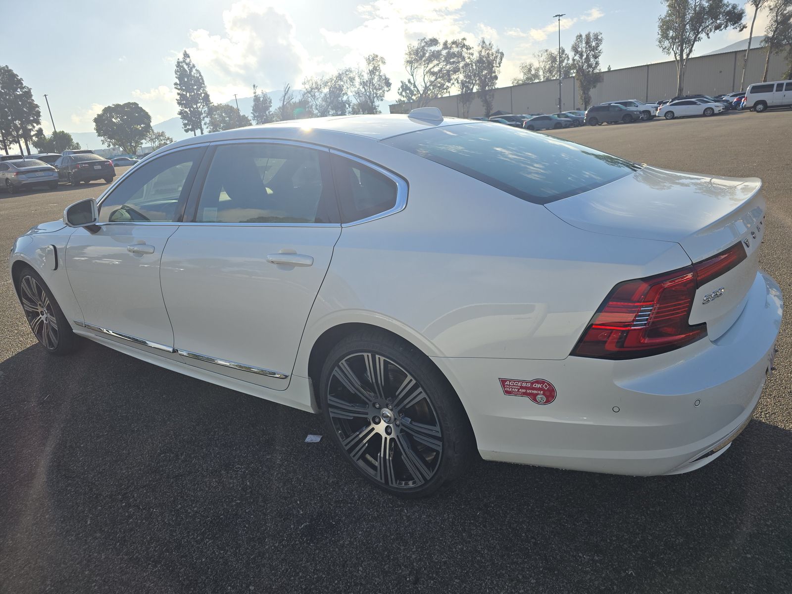 2024 Volvo S90 Recharge T8 Ultimate AWD