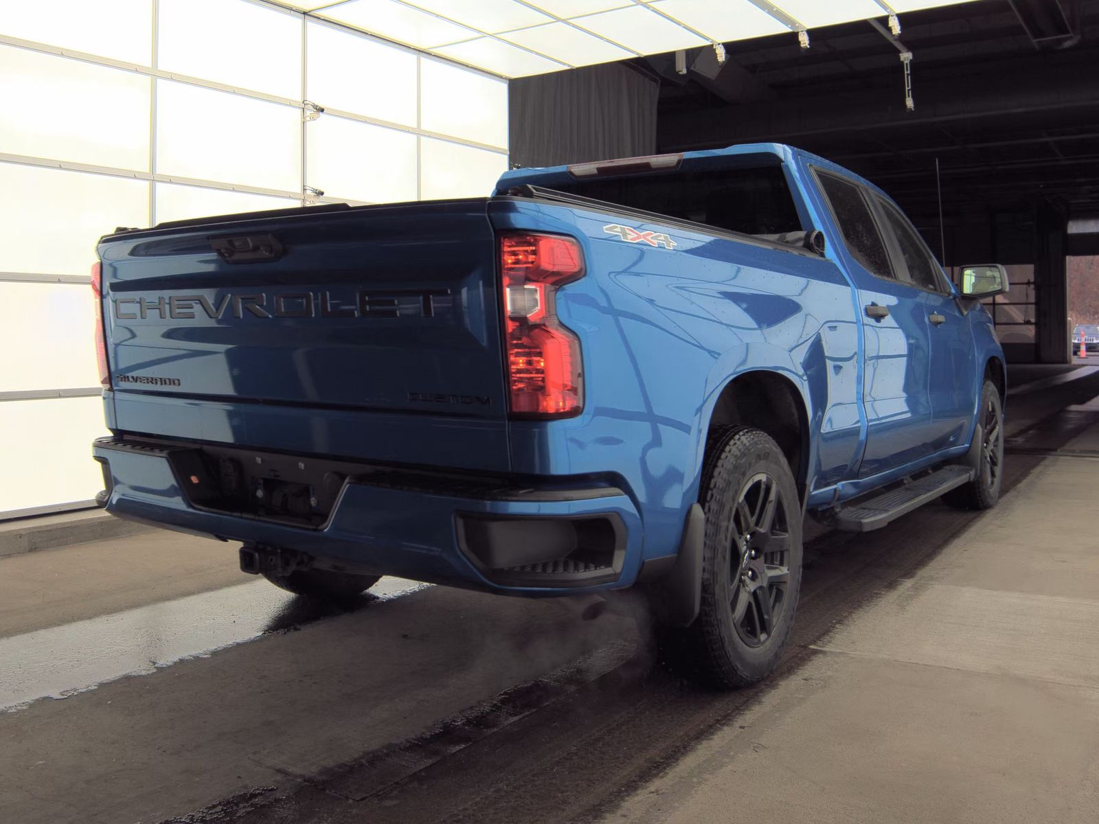 2023 Chevrolet Silverado 1500 Custom AWD