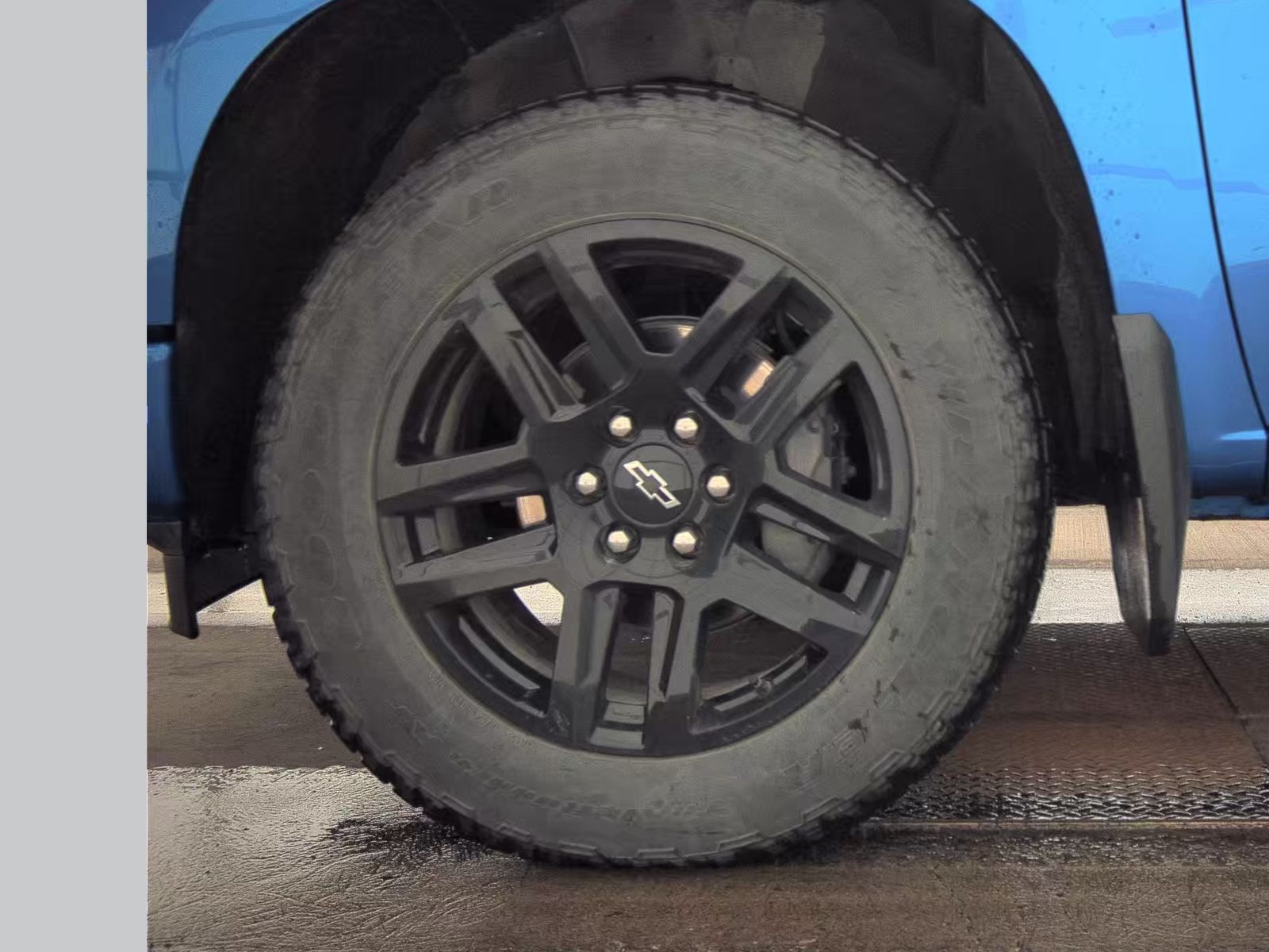 2023 Chevrolet Silverado 1500 Custom AWD