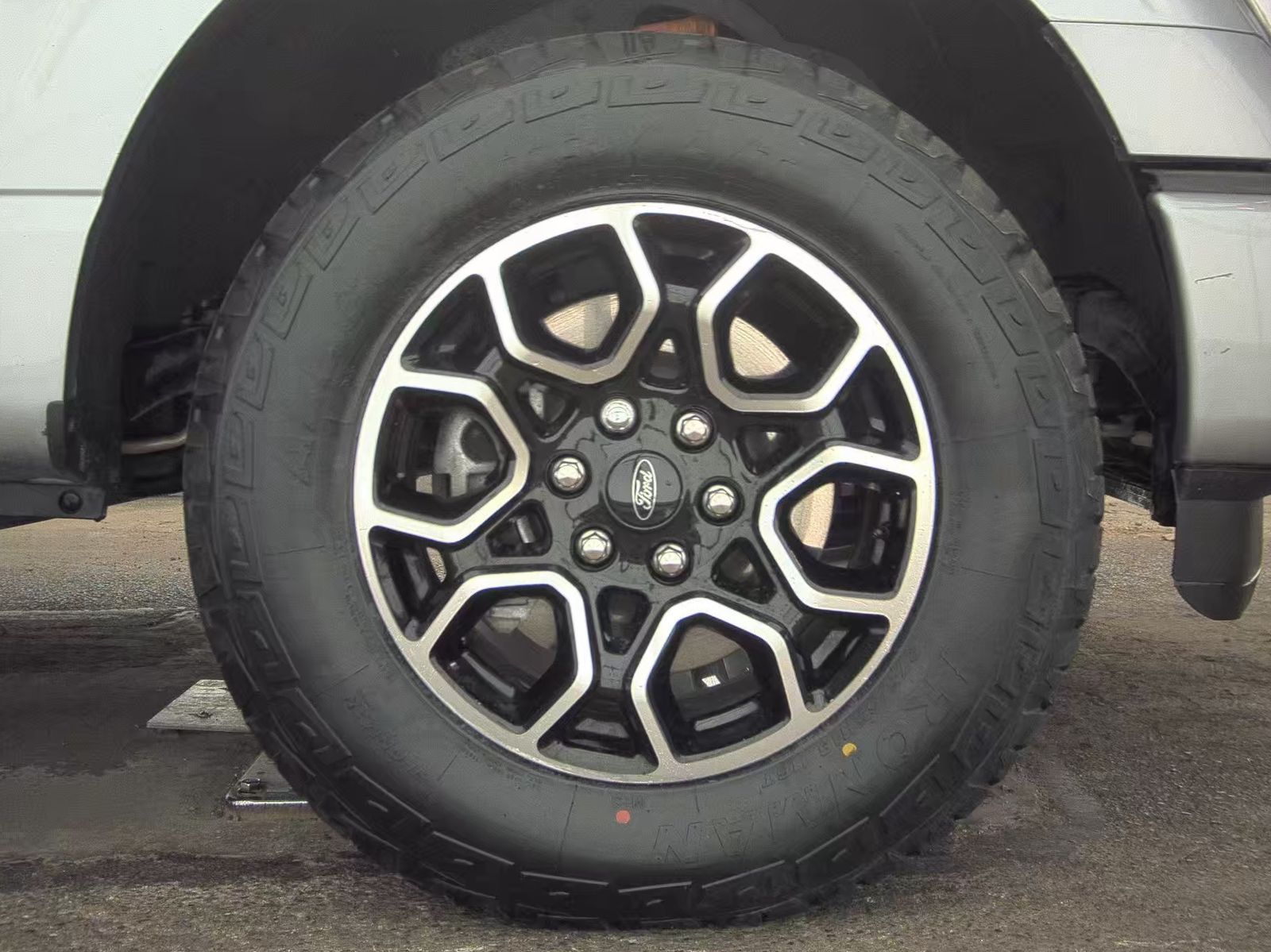 2023 Ford F-150 Hybrid XLT AWD