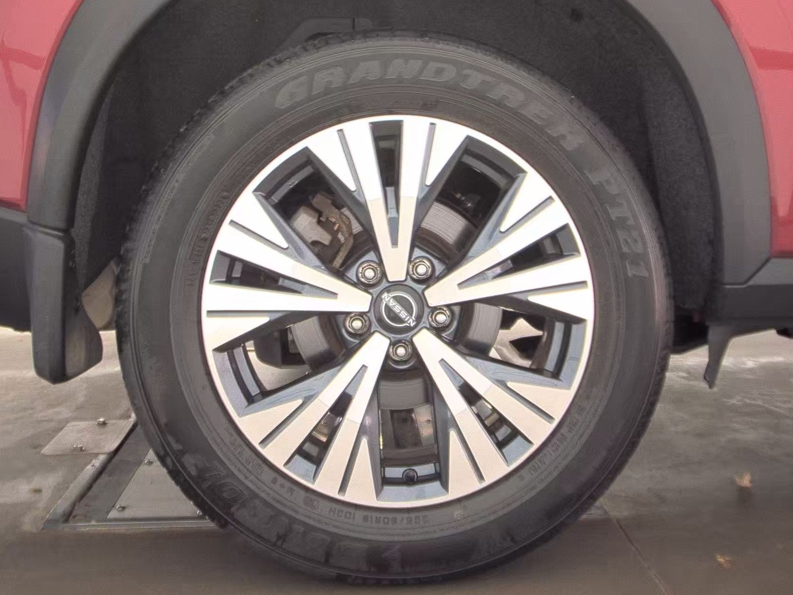 2023 Nissan Rogue SV AWD