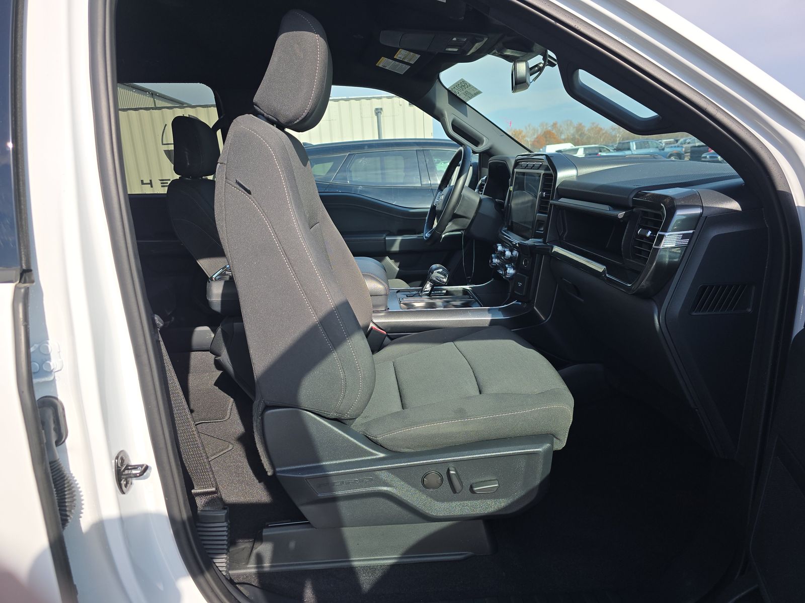 2023 Ford F-150 Hybrid XLT AWD