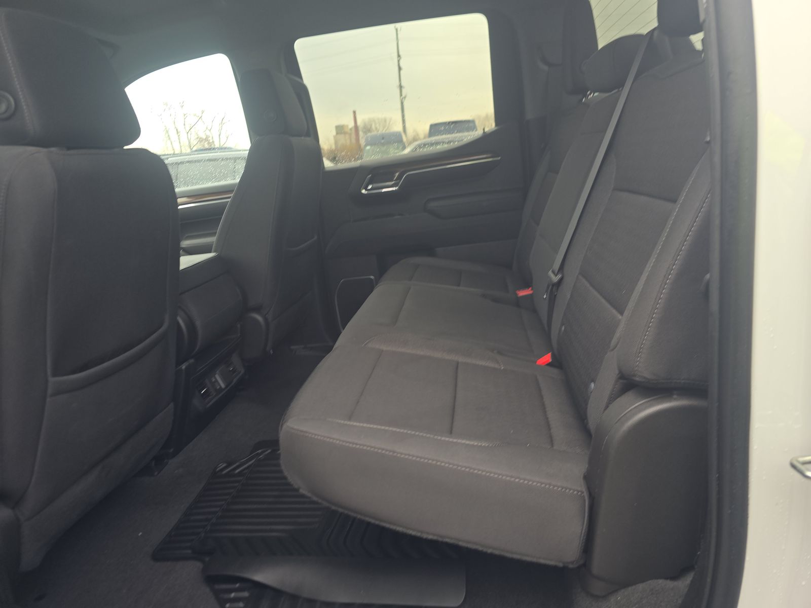 2023 Chevrolet Silverado 1500 LT AWD